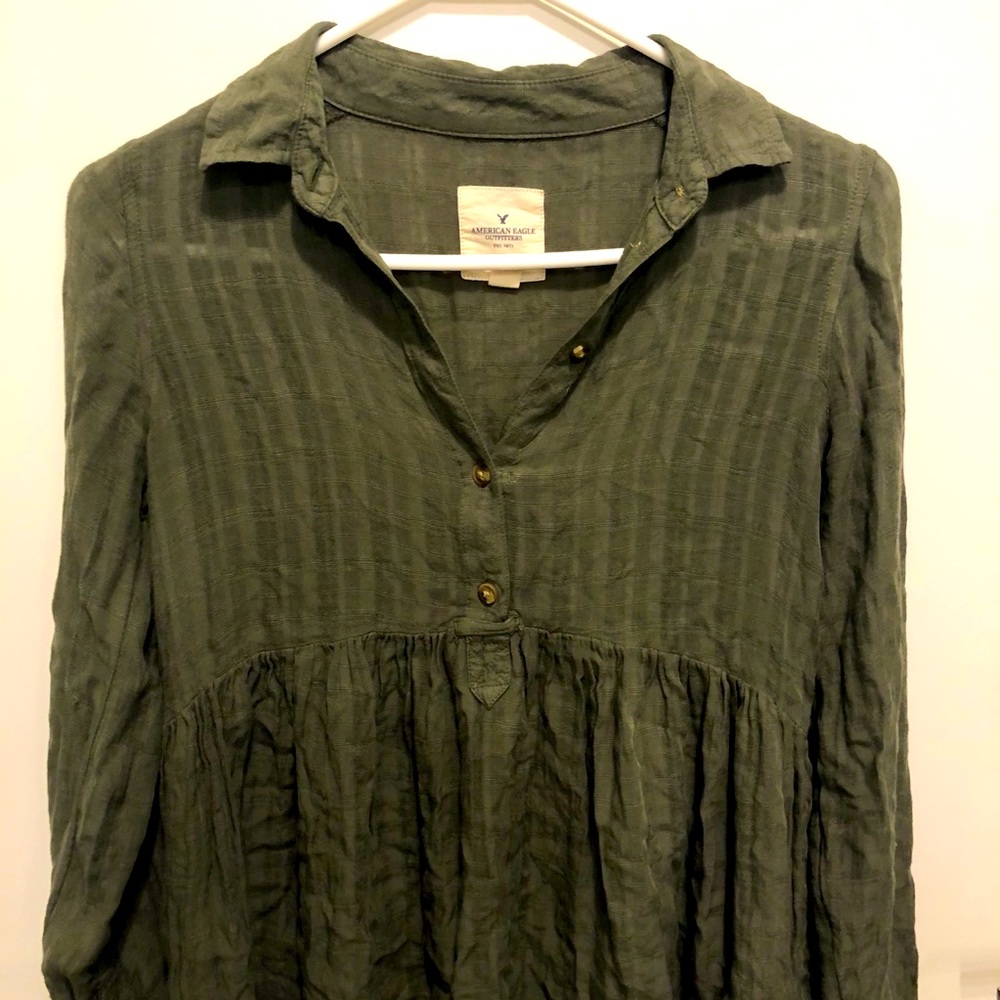 American Eagle Hunter Green Blouse